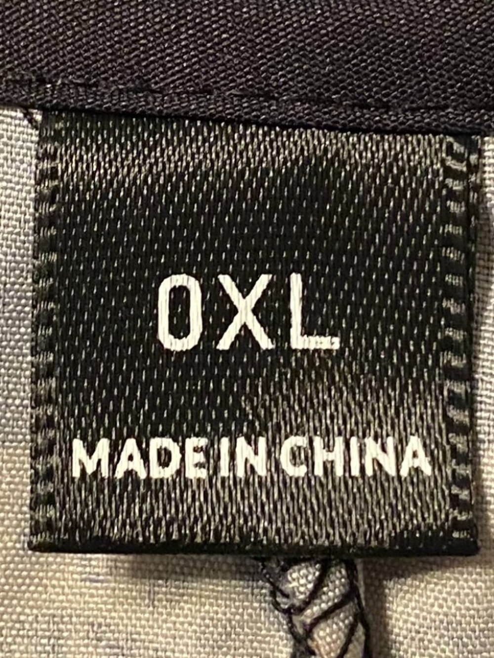 Really cute black, empire style dress, covered w/hearts, size 0XL* - Picture 8 of 9